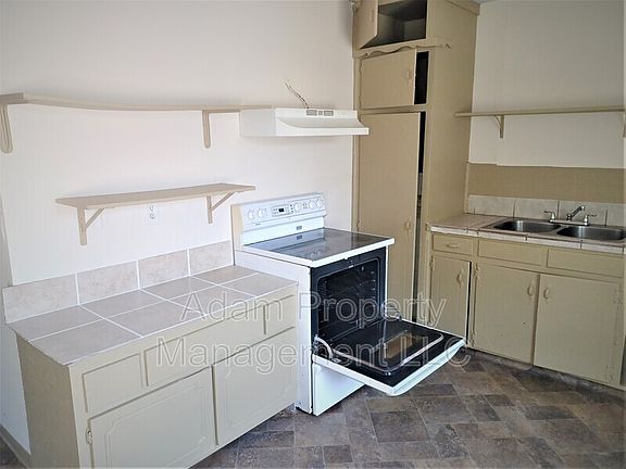 5th image of 307 E Bryce Ave