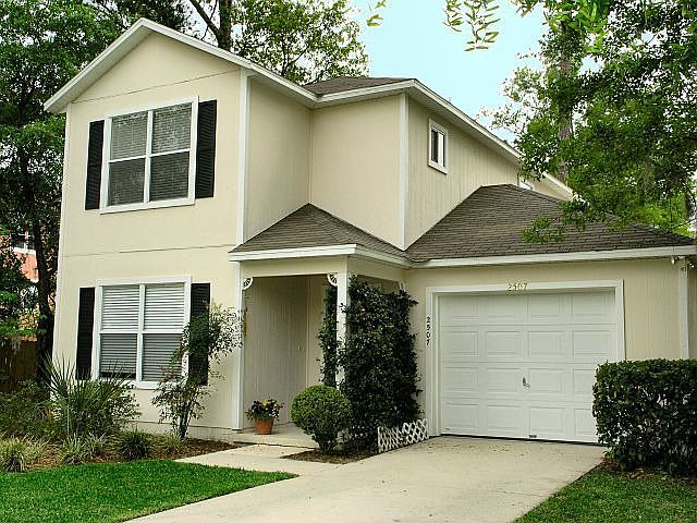 1st image of 2507 NW 36th Ln