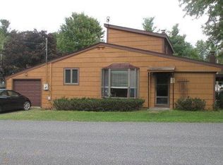 28 Oriole Rd, Craryville, NY 12521