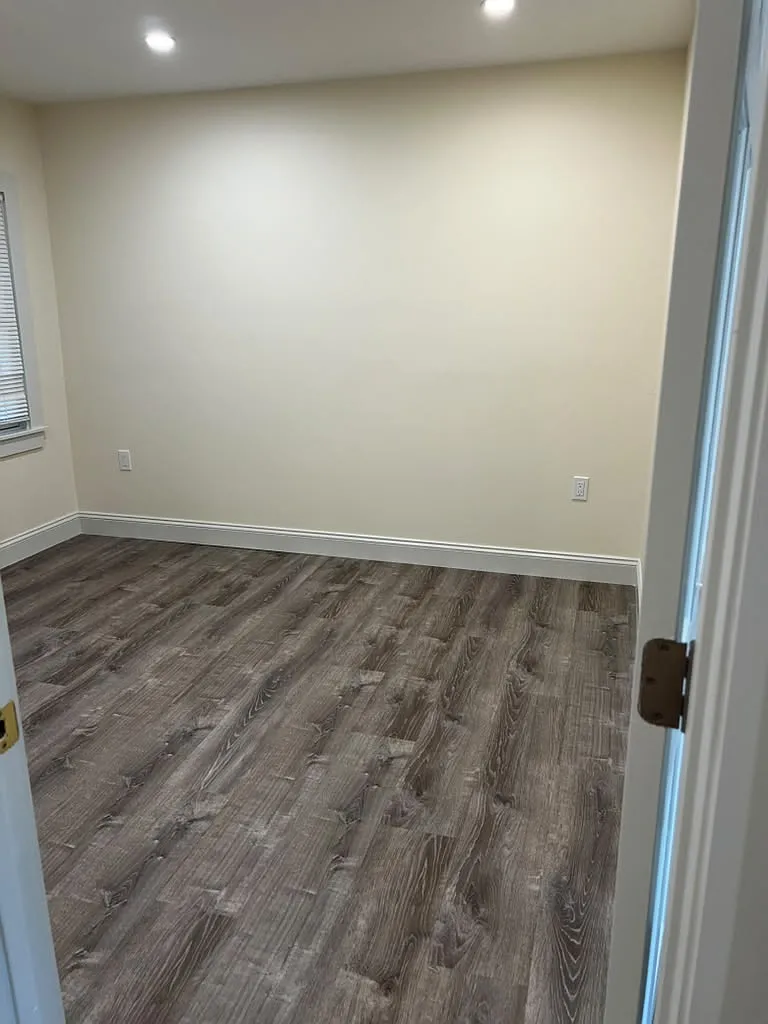 2 bed, 468 sqft, $2,250 — Photo 4