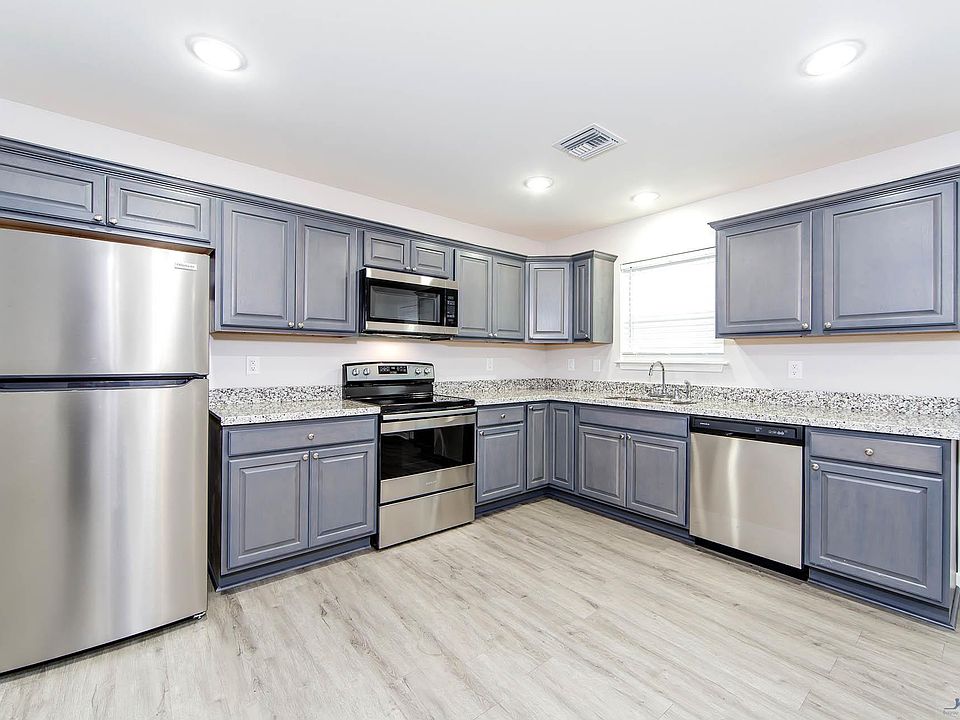 2529 Pineneedle St, Thibodaux, LA 70301 Zillow