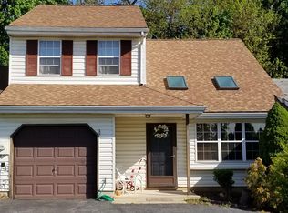 135 Upper Valley Ln, Newark, DE 19711