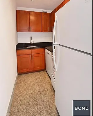 Rented by Bond New York | media 12