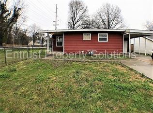 2202 S Kings Ave, Springfield, MO 65807
