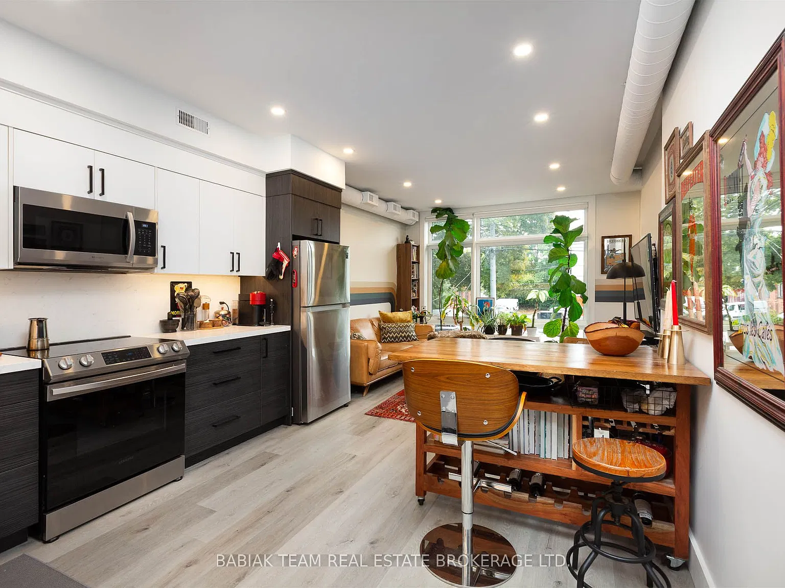2 bed, $3,300 — Photo 2