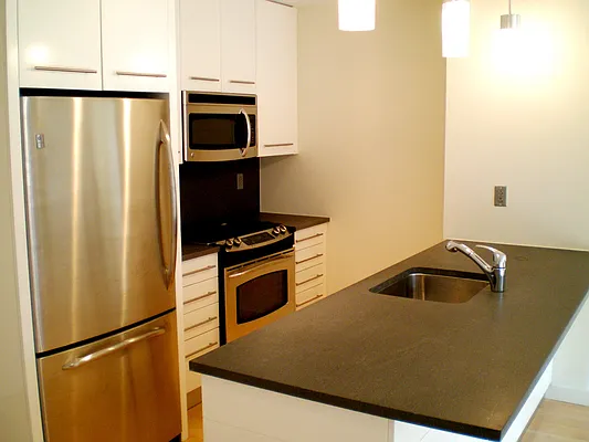 Sold by Gold Coast Capital Resources, LLC | media 6