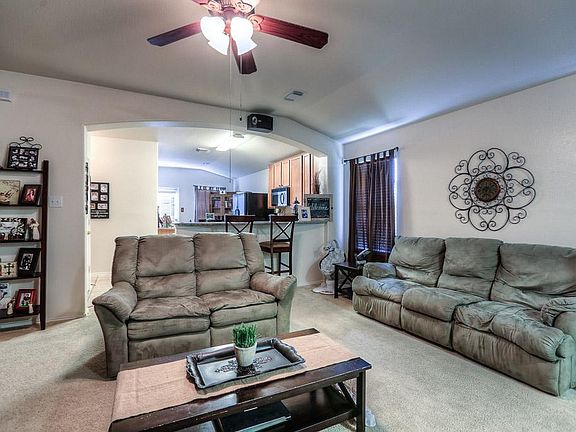 4th image of 9022 Blue Cedar Ln