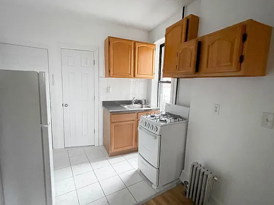 Rented by Ulas Real Estates Inc | media 10