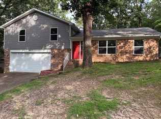 8813 Old Spanish Trl, Little Rock, AR 72227