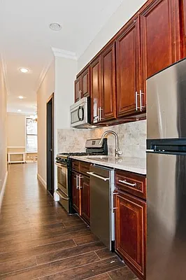 Rented by R New York | media 26