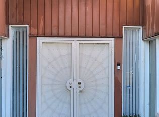 1410 Banbury Pl, Flint, MI 48505