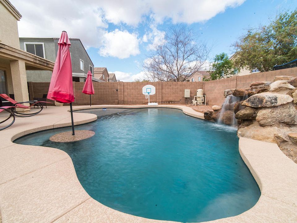 1st image of 35886 W Cartegna Ln