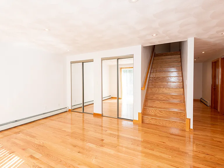 40 Rosewood Dr #40 — Photo 24