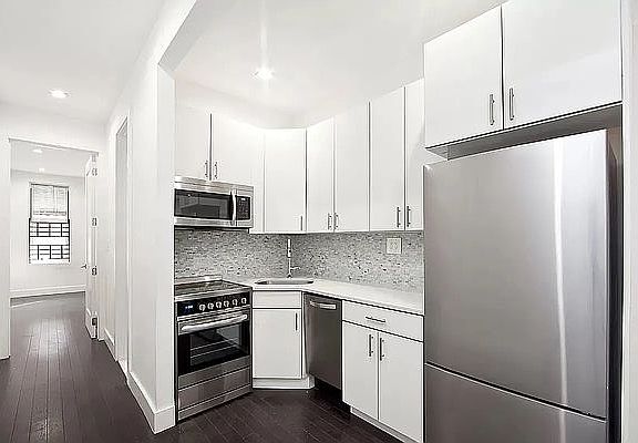 3rd image of 247 Himrod St APT 1L