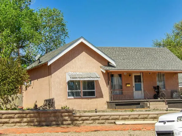 216 Cimarron Ave, La Junta, CO 81050