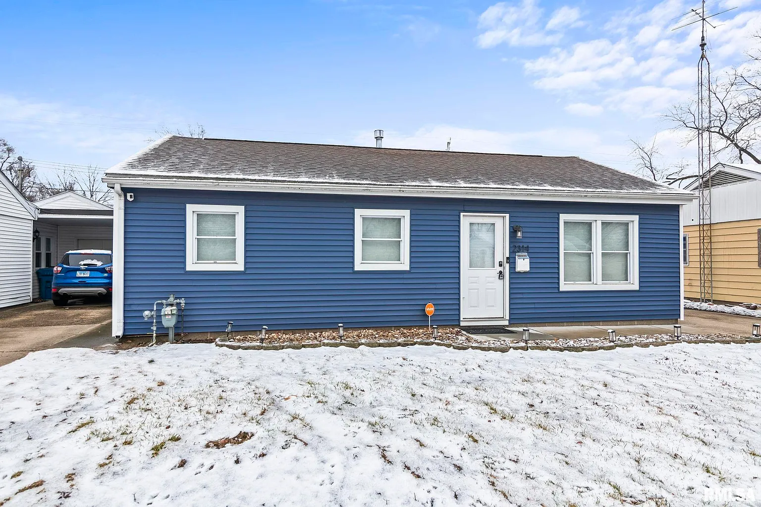 2314 Ramsey Ave photo 1