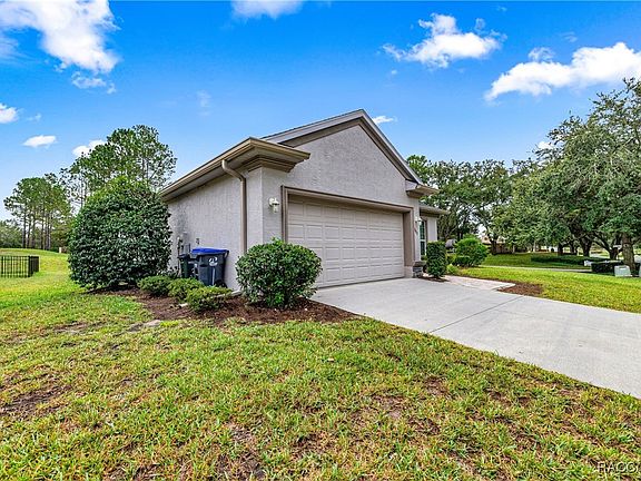 3rd image of 2383 N Brentwood Cir