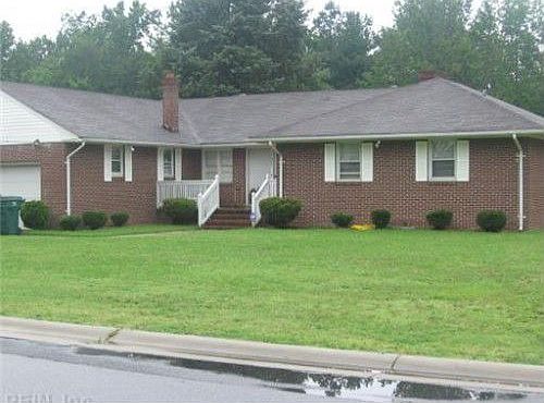 2nd image of 2608 Riddick Dr