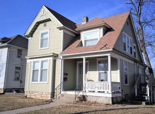 412 W 6th St APT 2, Lawrence, KS 66044