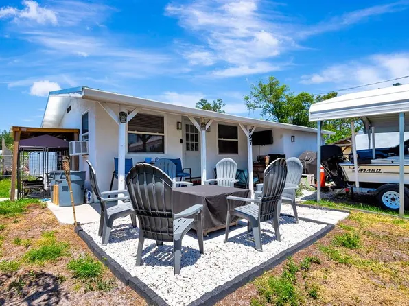 997 28th Avenue Dr E, Bradenton, FL 34208