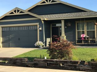806 Citra Ave, Moxee, WA 98936