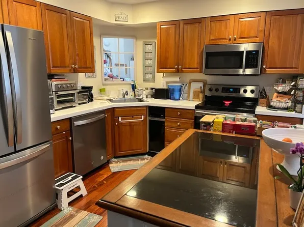 663 Lowell St Unit 44, Lexington, MA 02420