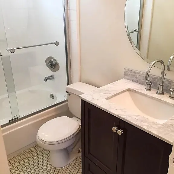 4423 Ambrose Ave #2 — Photo 8