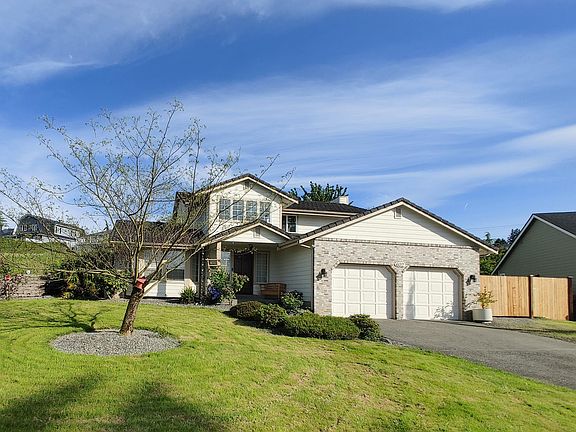 2nd image of 602 16th Avenue Ct SW