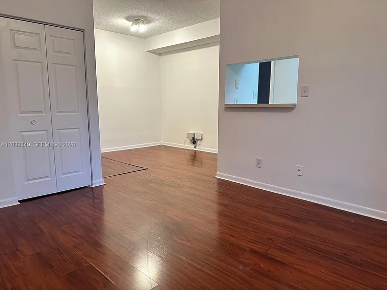 840 Cypress Park Way #N3 — Photo 2