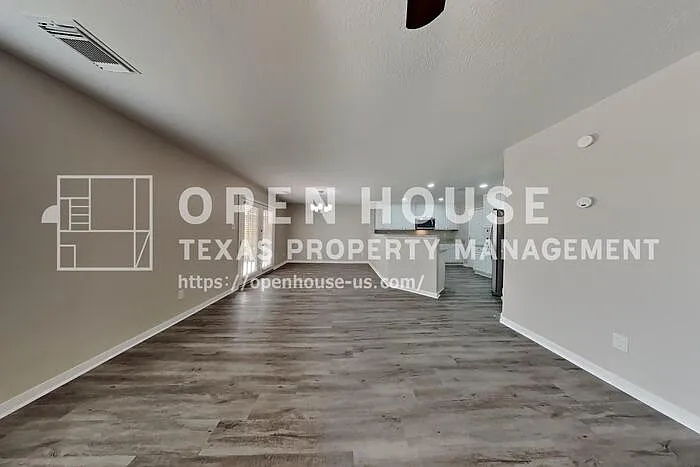 7734 Pasture Bend Ln — Photo 3