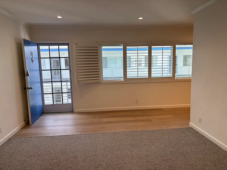 229 Bicknell Ave #302 — Photo 16