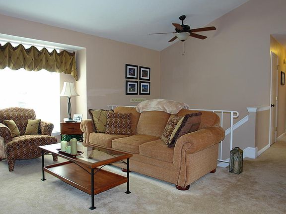 4th image of 4571 Summerset Dr SW