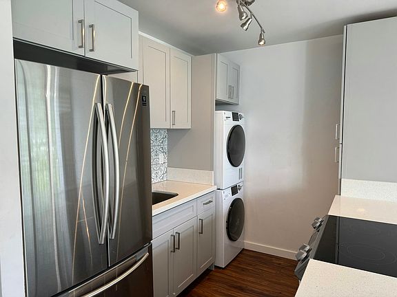 Washer and Dryer in Unit