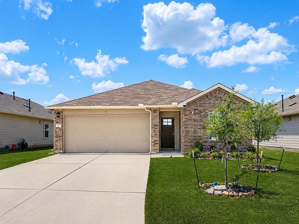 1st image of 307 Abbey Ln
