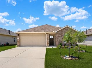 307 Abbey Ln, Lockhart, TX 78644