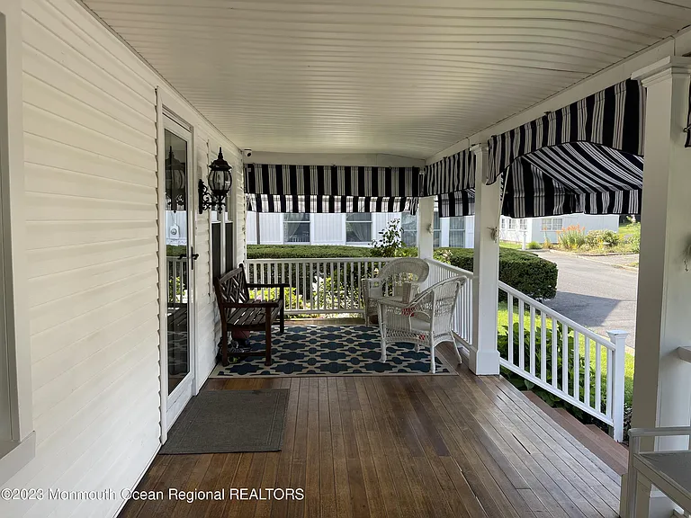 2112 Edgewood Pl — Photo 24