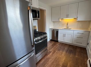 47 Park Club Ln Unit 4, Amherst, NY 14221