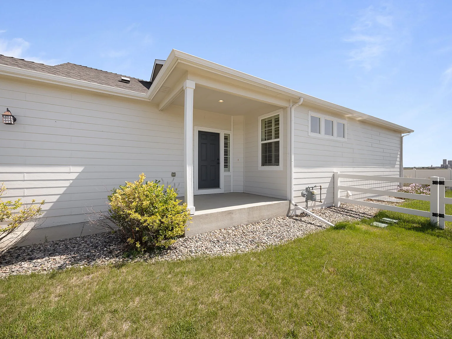2202 Thoreau Drive - 1 — Photo 4