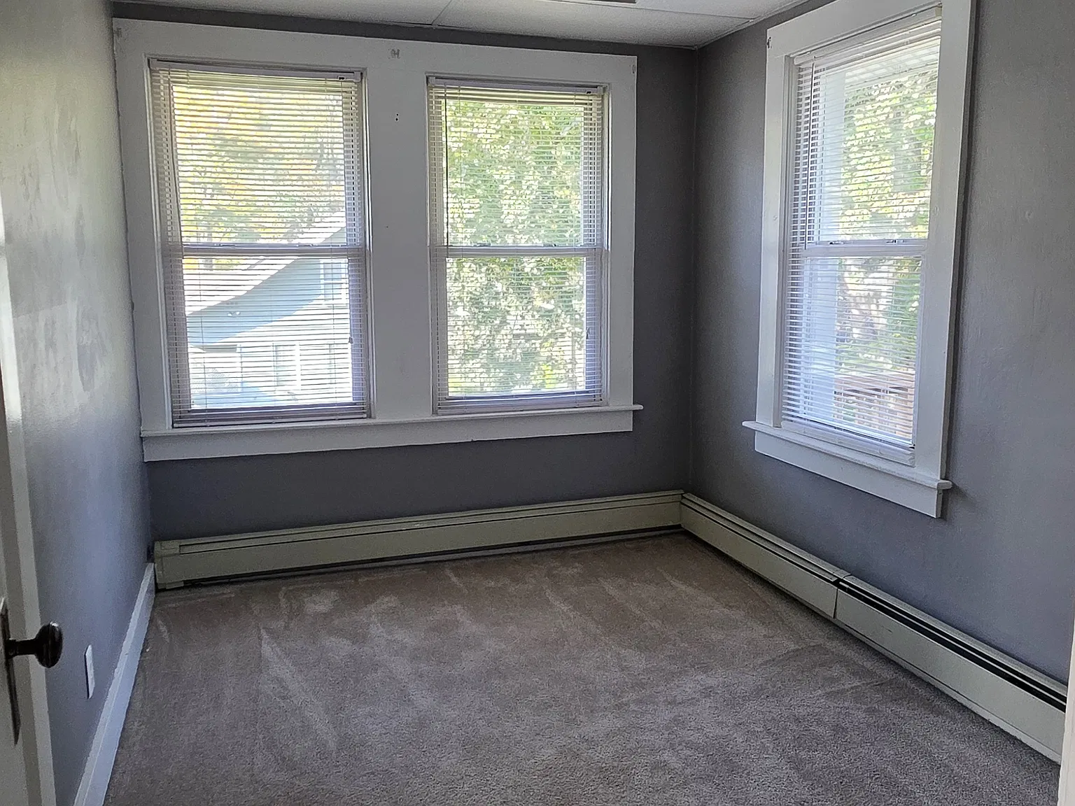 2 bed, 980 sqft, $1,050 — Photo 3