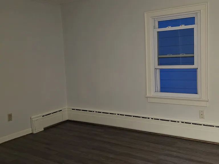 11 E Main St #11 — Photo 3