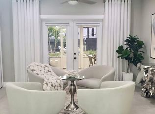 1989 46th St SW #B, Naples, FL 34116