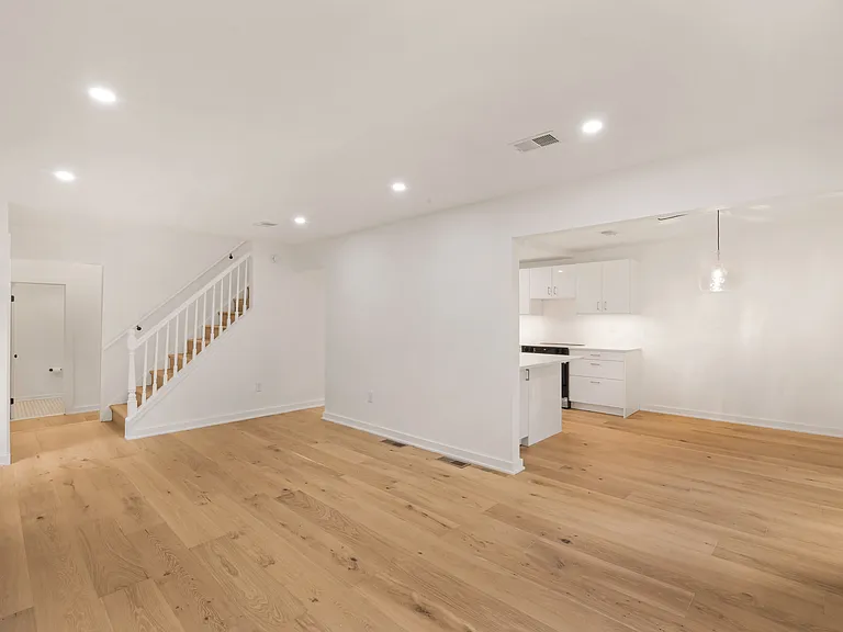 5 Somerset Hills Ct #B — Photo 10