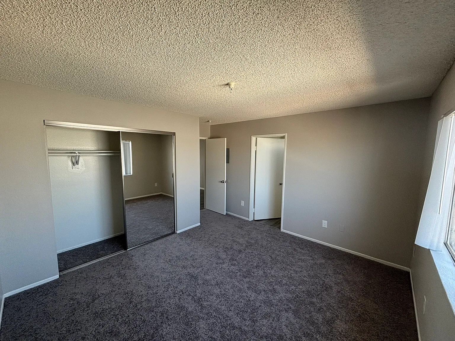 1 bed, $1,895 — Photo 4
