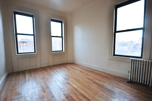 Rented by REAL New York | media 10