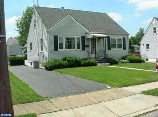 9 Dodge Dr, Hamilton, NJ 08610