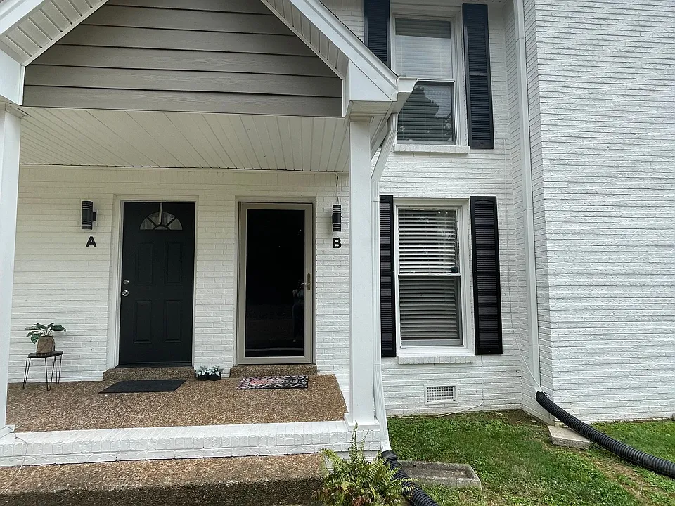724B Due West Ave