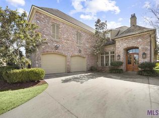 18962 Santa Maria Dr, Baton Rouge, LA 70809