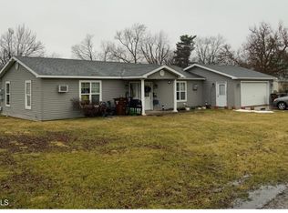 802 W Wayne St, Paulding, OH 45879