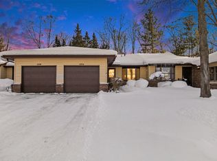 2154 Terrace Van Dr NE, Grand Rapids, MI 49505