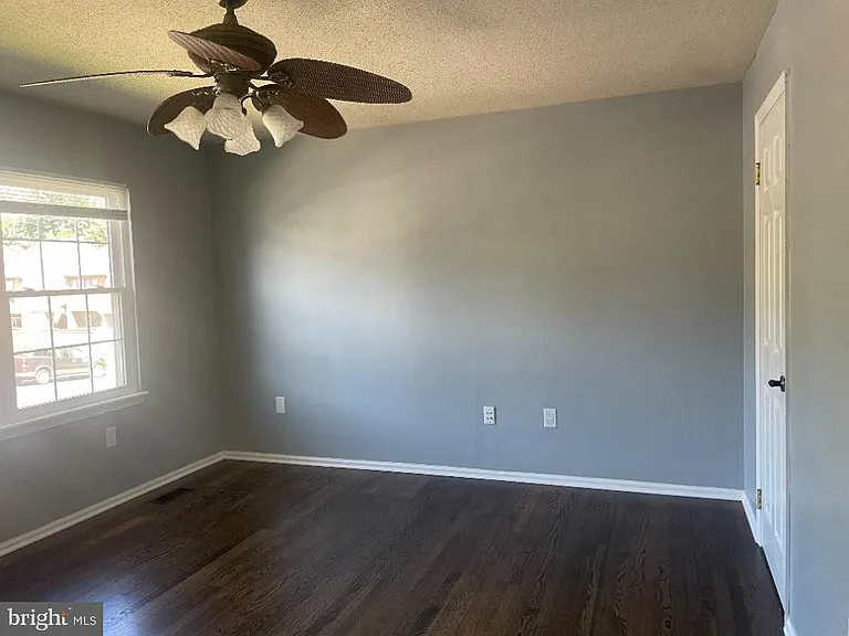 15251 Waterwheel Ter — Photo 13